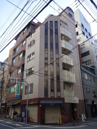 コーラルビル外観