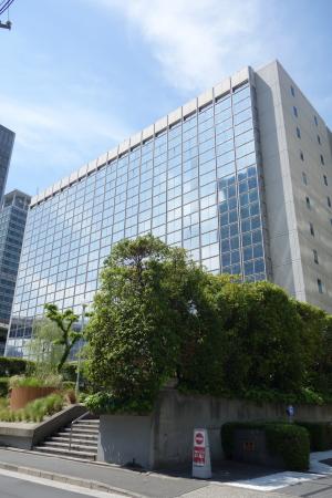 東洋紡ビル外観
