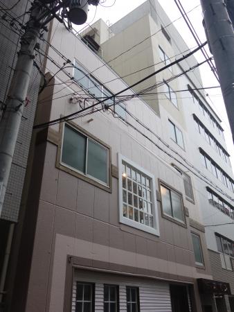 三星ビル外観