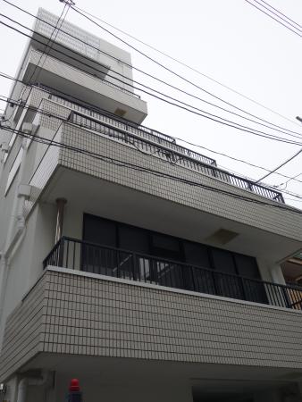 栗山ビル外観
