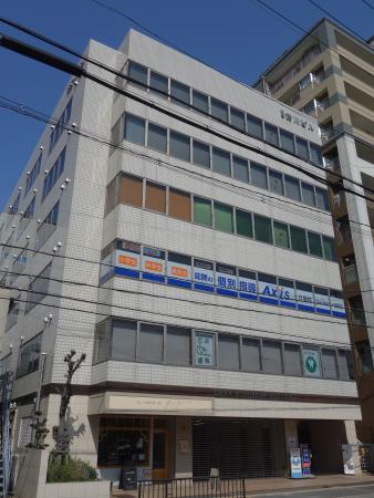 江坂パークフロントビル外観