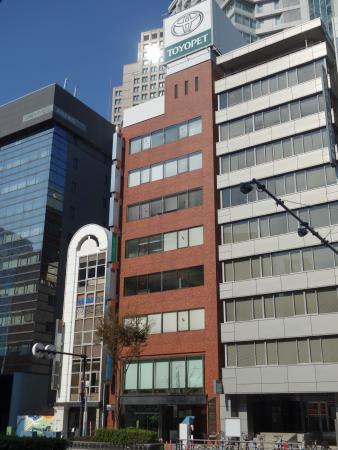 横山ビル外観