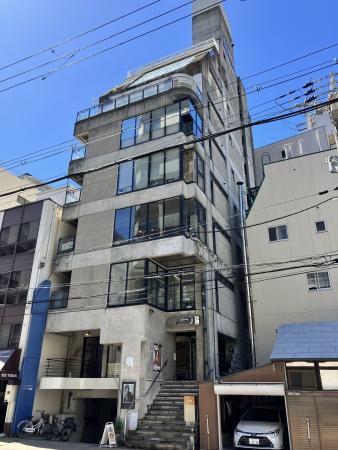 リアライズ釣鐘町外観