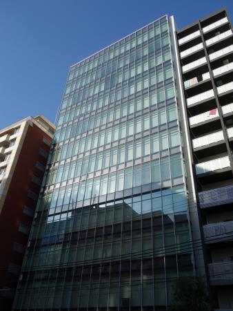 大阪U2ビル外観