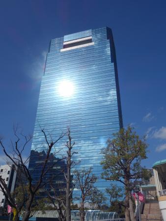 日本生命神戸クリスタルタワー外観