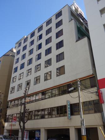 日研ビル外観