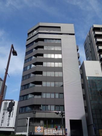 リバービュー北浜外観