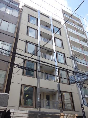 本町プレタビル外観