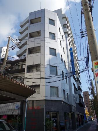 コアステーションビル外観
