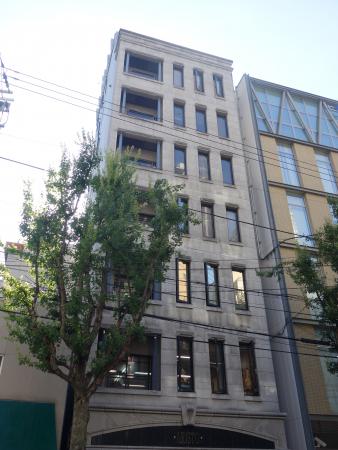 徳井町アリストビル外観