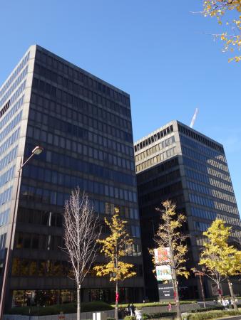大阪御堂筋ビル外観