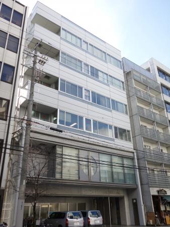 新大阪シールビル外観