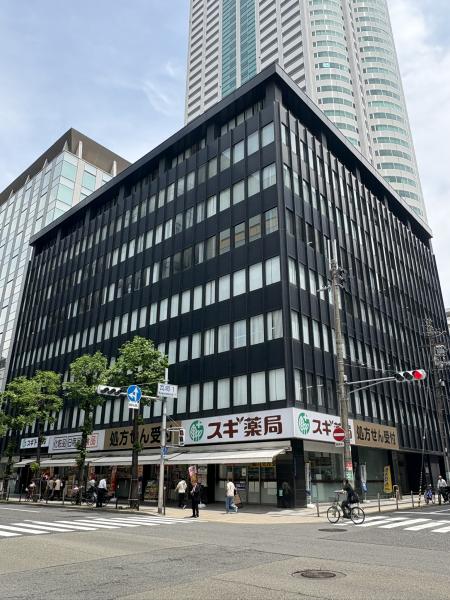 大阪JPビル外観