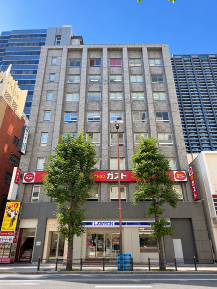 ハウザー堺筋本町駅前ビル