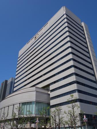 住友生命OBPプラザビル外観