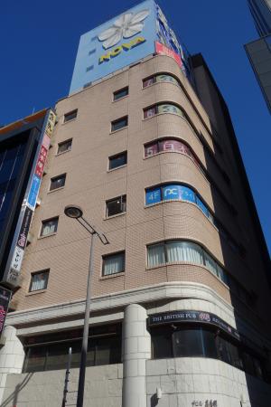 チロル茶屋町ビル外観