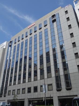 島ビル外観