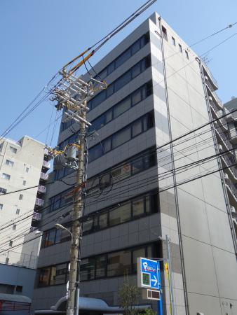 大阪BXビル外観