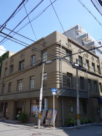 伏見ビル外観