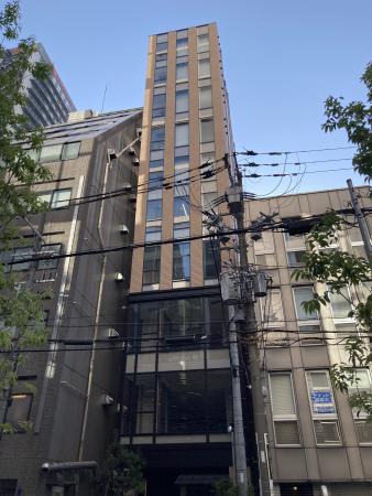プラチナ御堂筋本町ビル外観