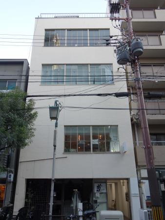 高木ビル外観