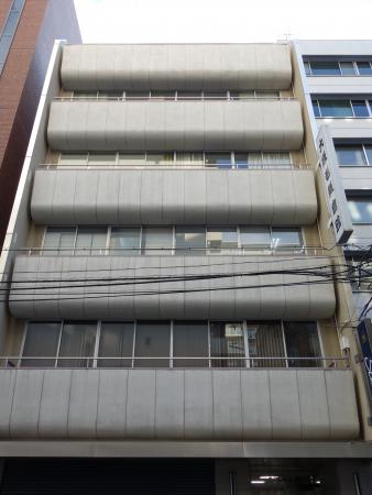 大阪毛織会館外観