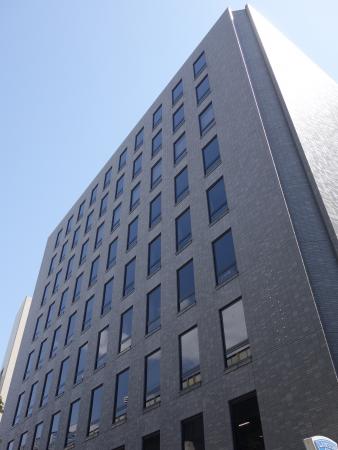 銀泉阿波座ビル外観