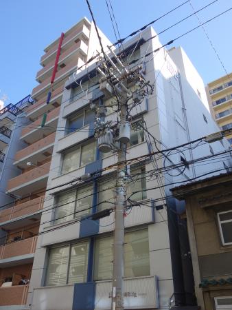 NIL南船場ビル外観