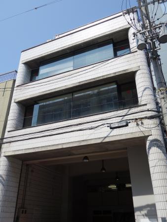 江戸堀辰巳ビル外観