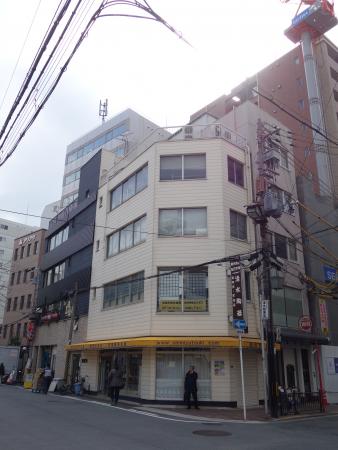 京清ビル外観