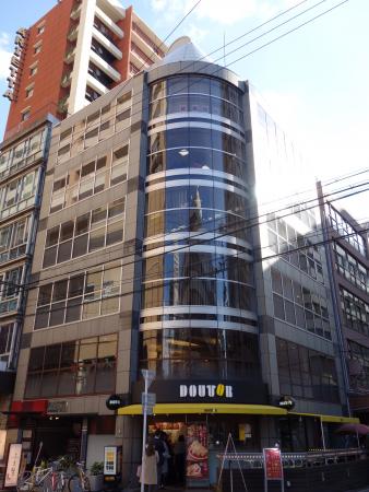 JUST本町ビル外観