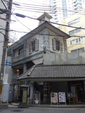 浪漫倶楽部ビル外観