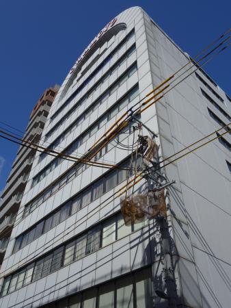 岡本興産ビル外観