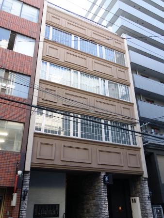 槍屋アパートメントビル外観