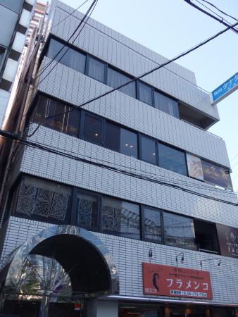 梅田タナダビル外観