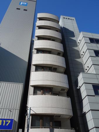 YKビル外観