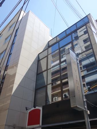 ルート西中島第２ビル外観