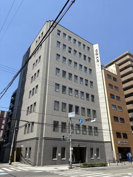 コーリ江戸堀ビル外観