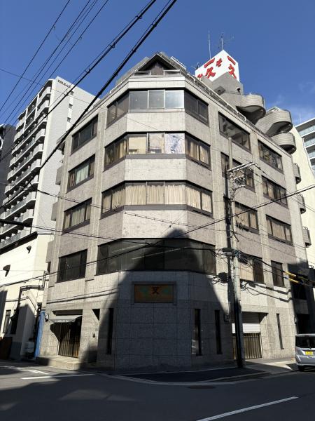 一久ビル新館外観