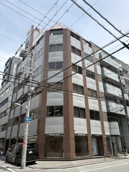 Ｂｏｏｍ　Ｂａｓｅビル
