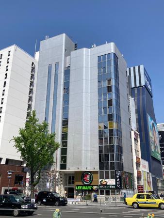 グルカスシティビル外観