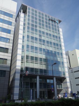 カルピス大阪ビル外観