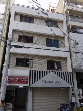 クリック北堀江ビル外観