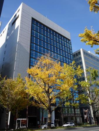 EDGE心斎橋ビル外観
