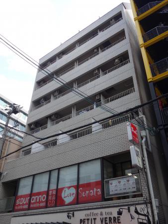 ユーロハイツ本町ビル外観