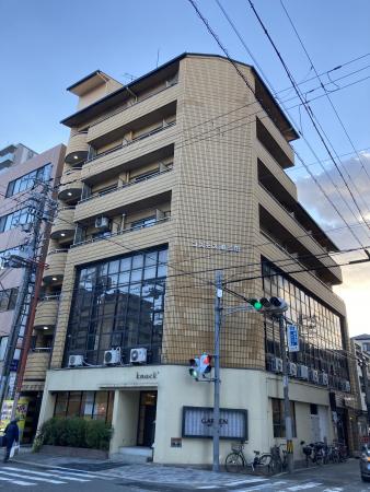 コスモス東三国ビル 外観