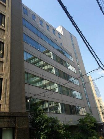 新御堂豊崎ビル外観