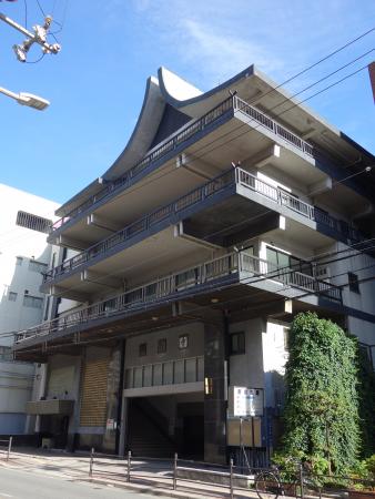 新晃会館外観