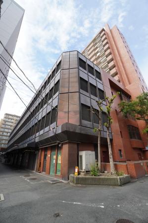 江坂山甚ビル外観