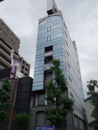 アルシュ２４０ビル外観